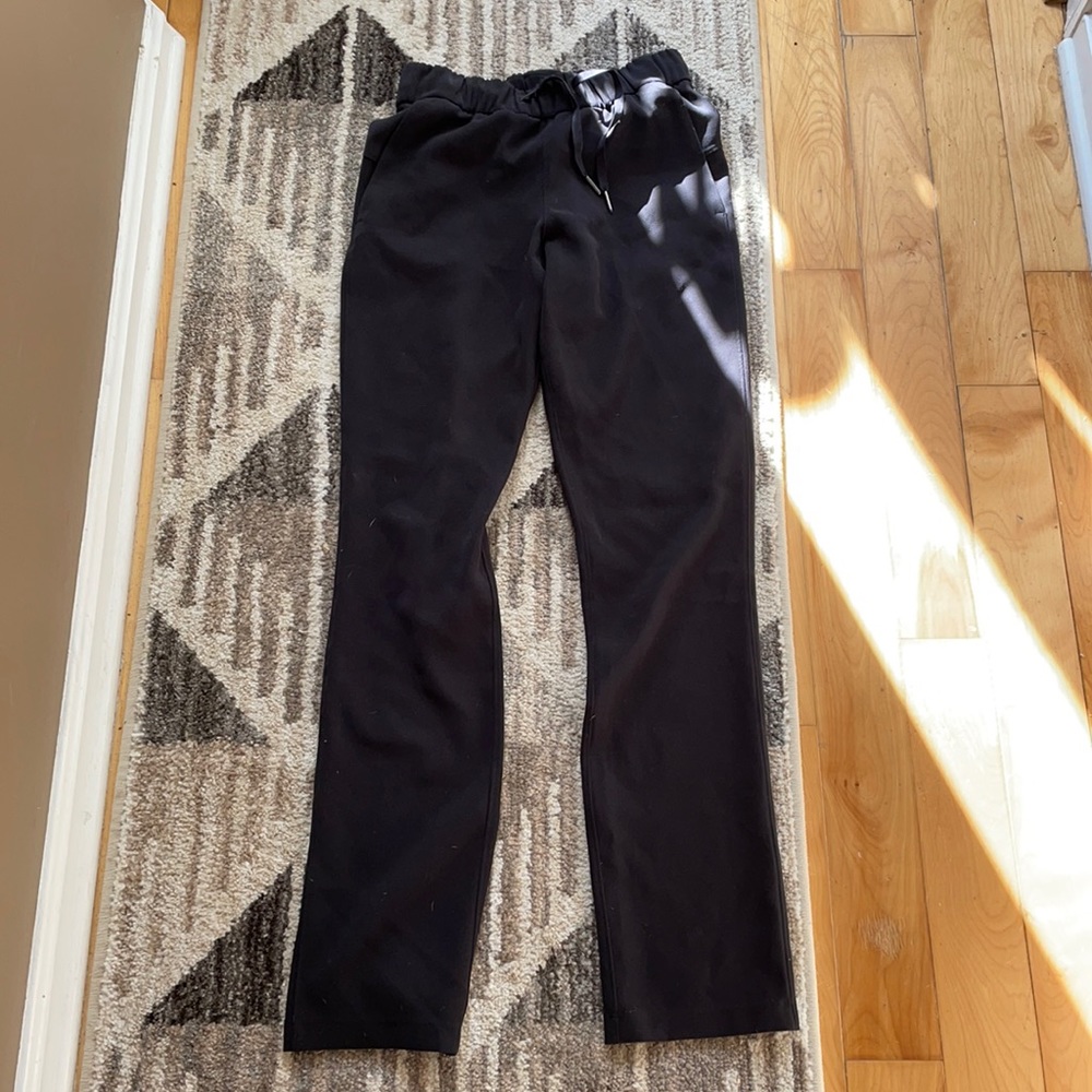 On the fly woven black Lululemon pants